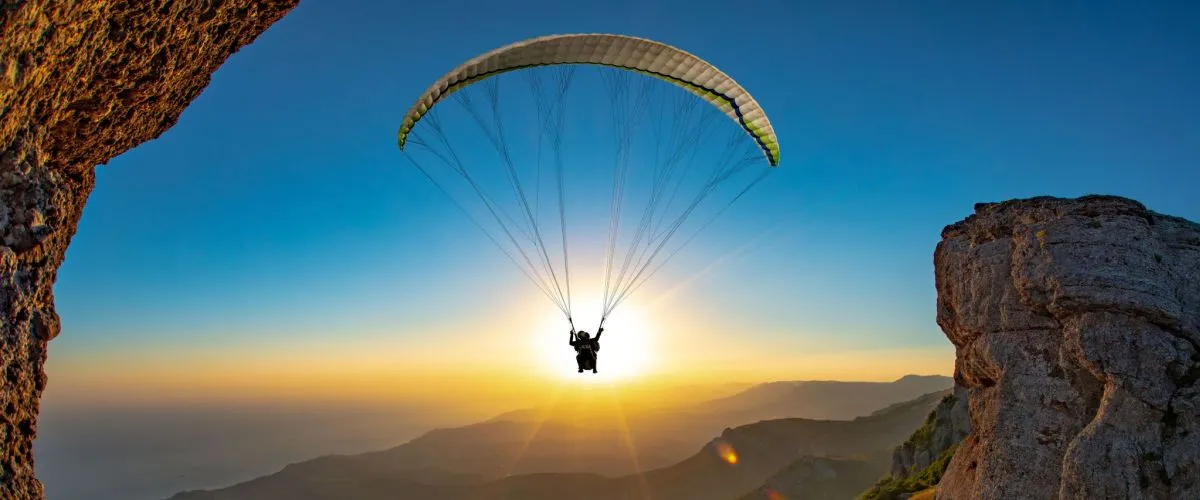 Your First Leap: A Beginner's Guide to 4km Freefall